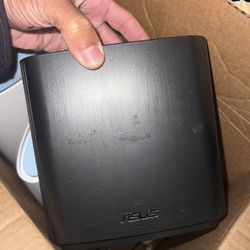 ASUS ZenWiFi AX6600 Tri-Band Mesh WiFi 6