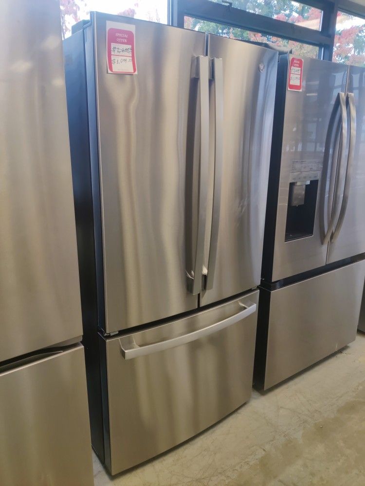 New GE
24.7 cu. ft. French Door Refrigerator in Fingerprint Resistant Stainless Steel, ENERGY STAR