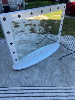 Impressions Vanity Mirror with Lights