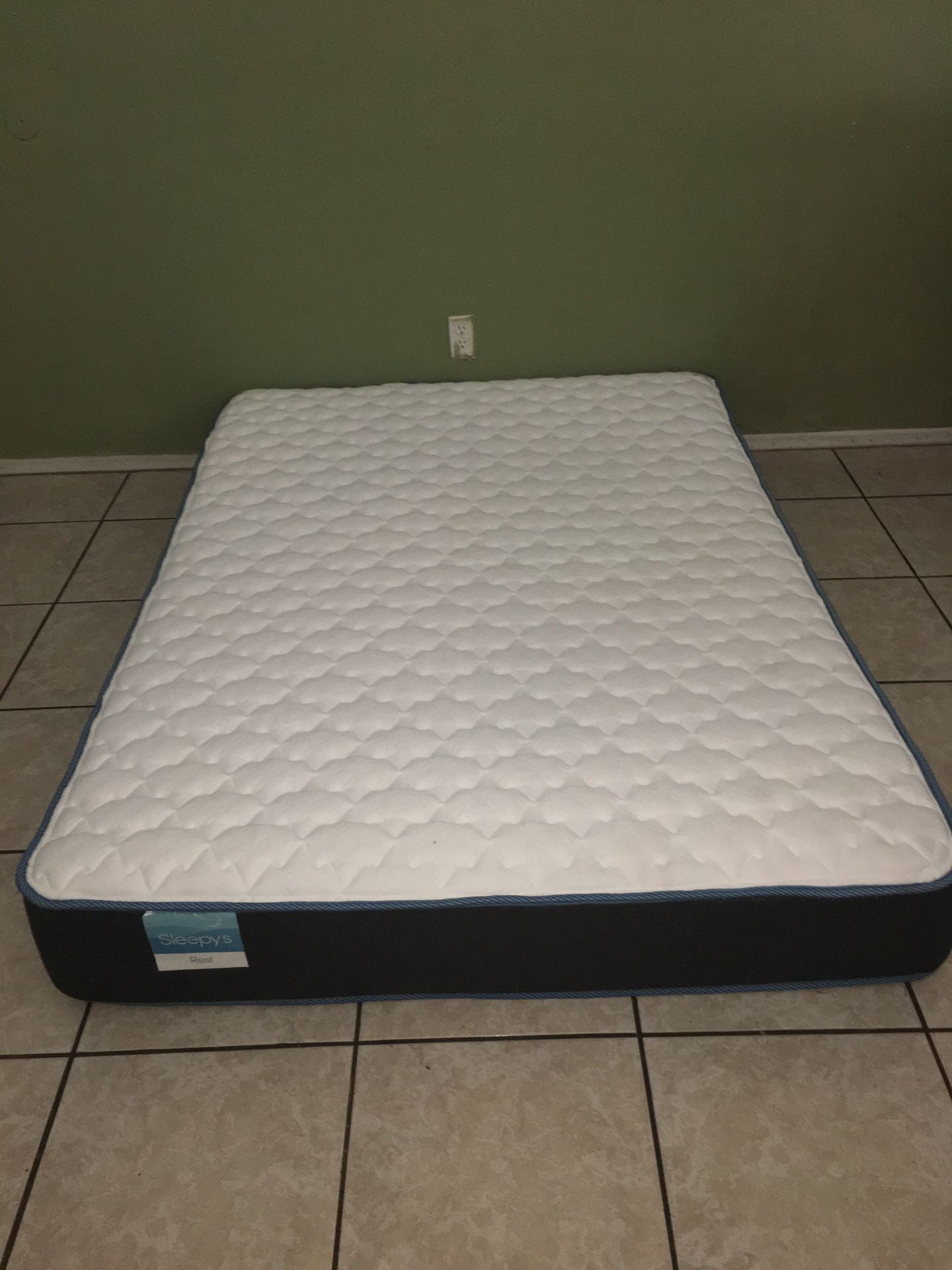 FULL MATTRESS (mattress only) 2019 SLEEPYS