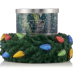 Homeworx Harry Sparking Christmas Festive Lights Candle Pedestal Holder Wreath  This is preowned. It is a Harry Slack and candle pedestal holder. It's