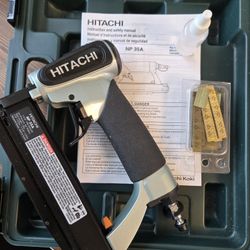 Hitachi 35A 23 Guage Pin Nailer Like New