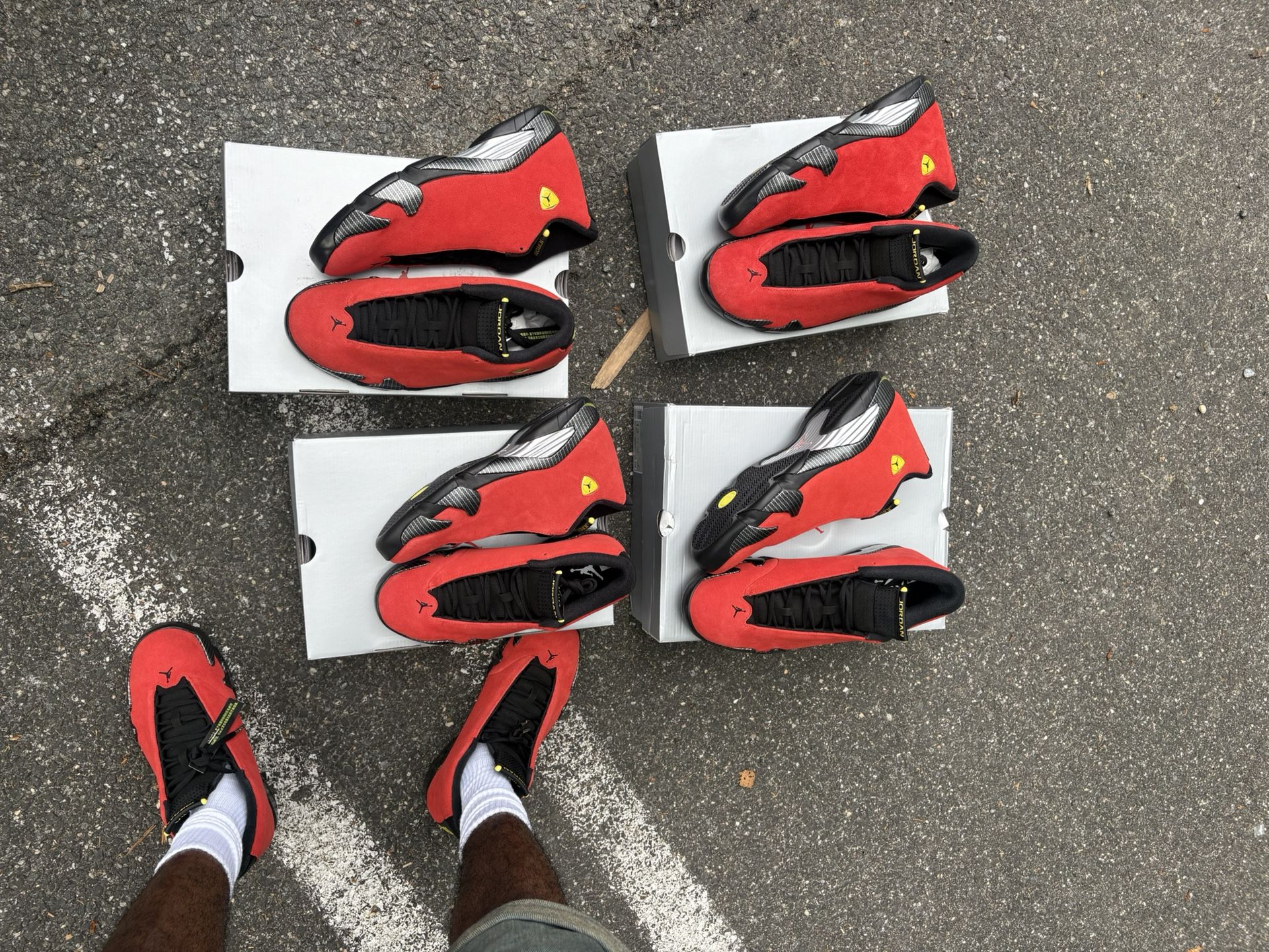 Jordan 14 Ferrari