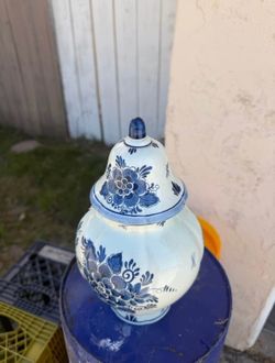 Blauw Delfts Distel Pottery