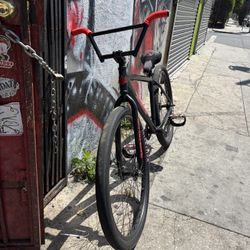 Red Rose Throne TRADES