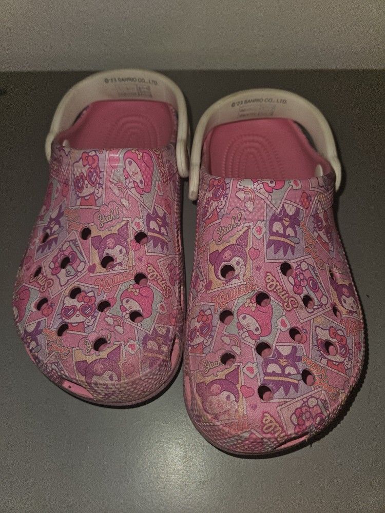 Sanrio Hello Kitty Crocs Size 6