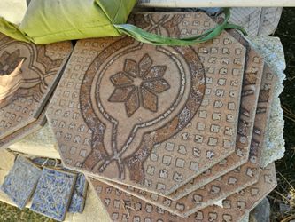 BRAND NEW TILES FOR SALE! WHOLESALE PRICE ON THE WHOLE LOT