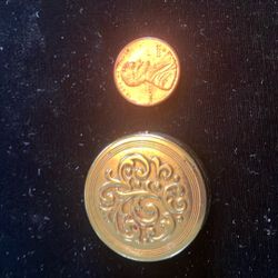 Vintage Avon Red Rouge/lipstick Compact