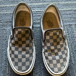 Vans Slip On shoes.  Great condition. Youth size 6z black/gray checkered