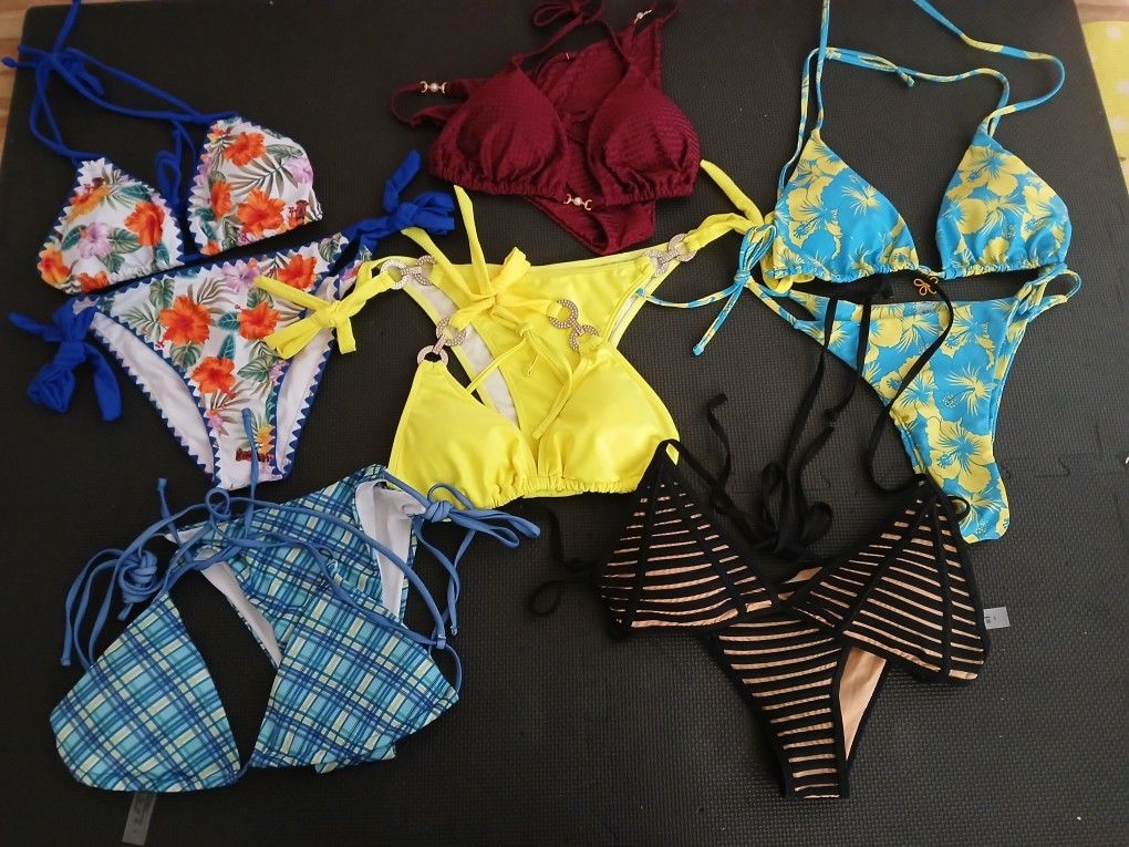 Bikinis 6 For $50 Sz Large