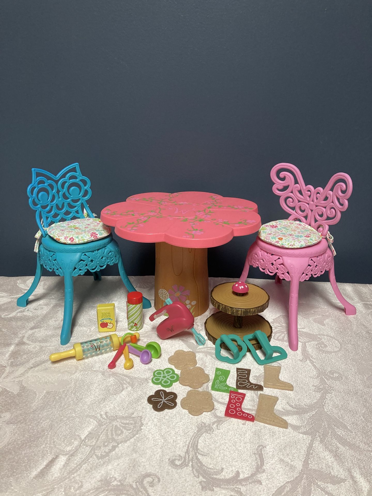American Girl Doll Table & Chairs/ Accessories