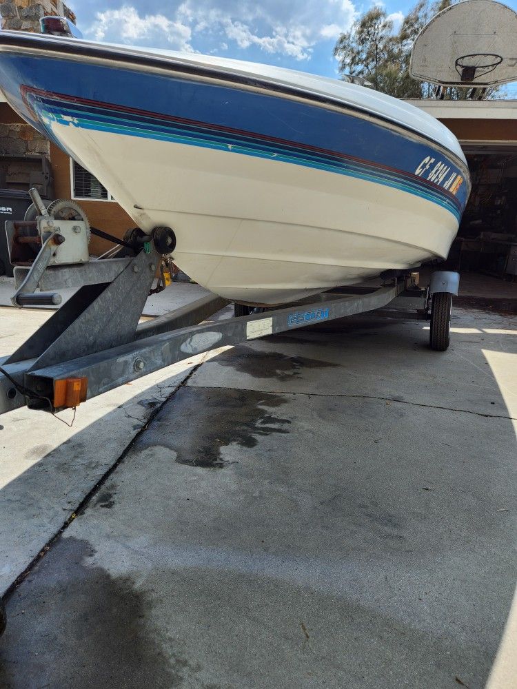 1988 Bayliner 16 ft.

