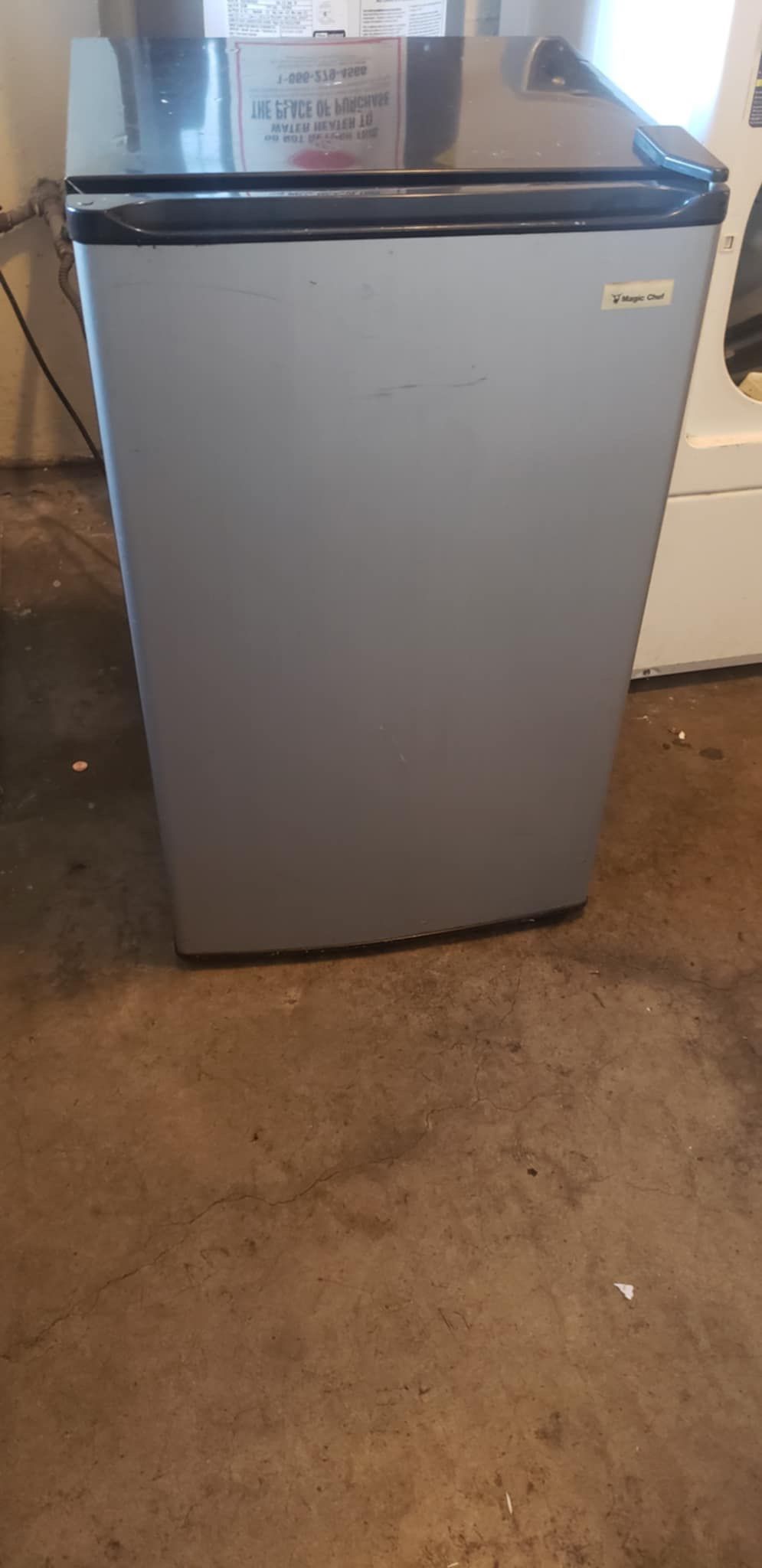 Magic Chef Mini Fridge