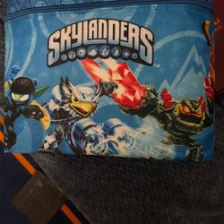 Skylanders Lunch Box With The Figures And Disc Included 