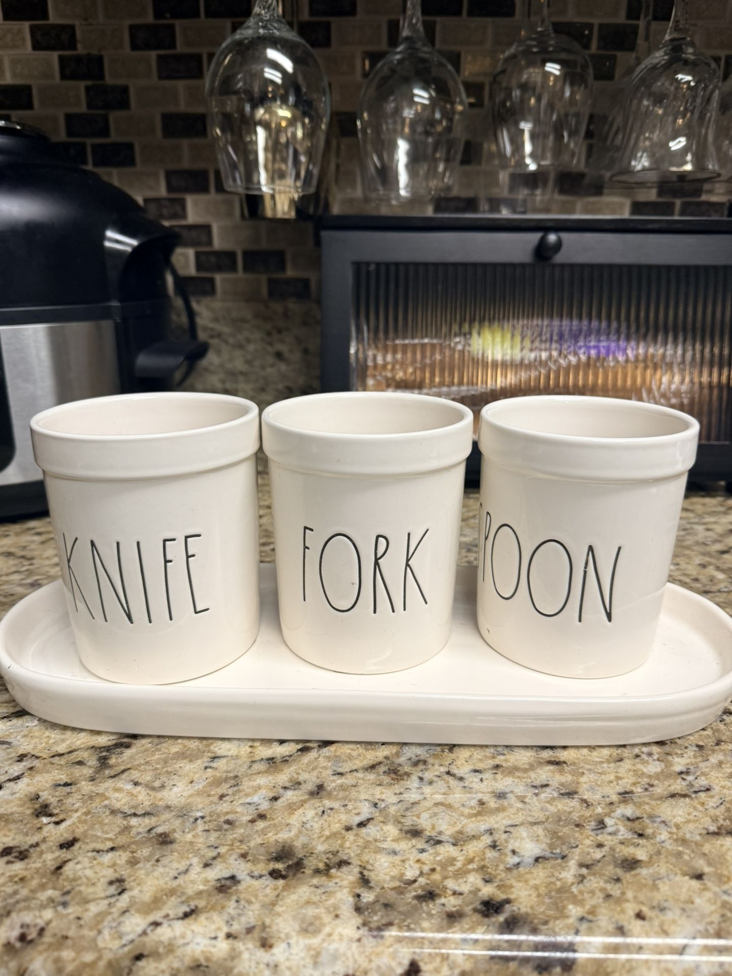 Rae Dunn 3pc Set Pick Up La Puente