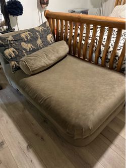 Chase Lounge Sofa - Clean and Comfortable