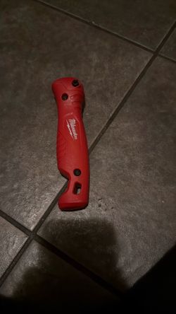 Milwaukee Folding Jab Saw with 6 in. 8TPI SAWZALL Drywall Blade