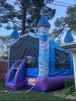 Inflatable Castle - Commercial grade