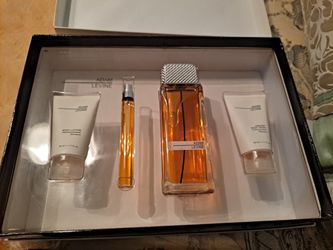 Adam Levine Set 3.4 Oz