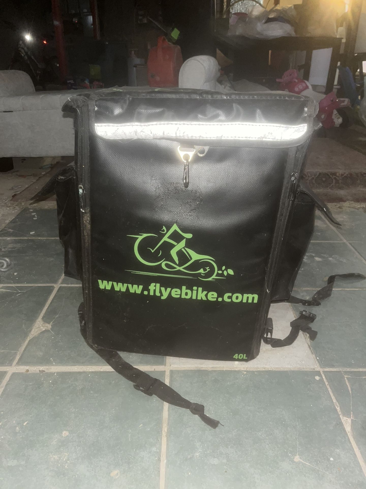 Delivery Bag Flywing