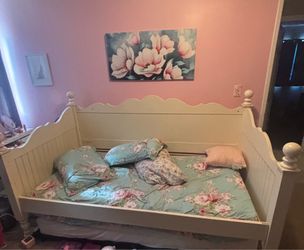 Twin DayBed