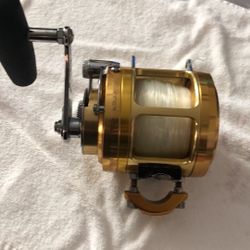 Penn INTERNATIONAL II "30" GOLD TWO SPEED BIG GAME FISHING REELTIBRON FRAME with 135 Spectra line.