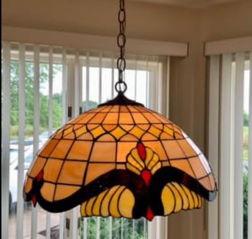 Tiffany Style Hanging Lamp