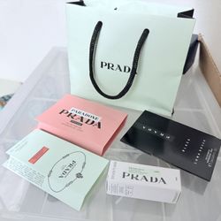 Prada Fragrance And Lipbalm Sample/set Of Four Pieces