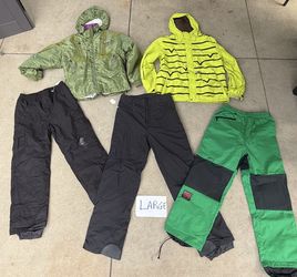Men’s Size Large, xL And 2 XL Ski/snow Clothing. Winter Jackets Pants And Bibs 