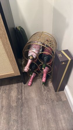 Wine Holder