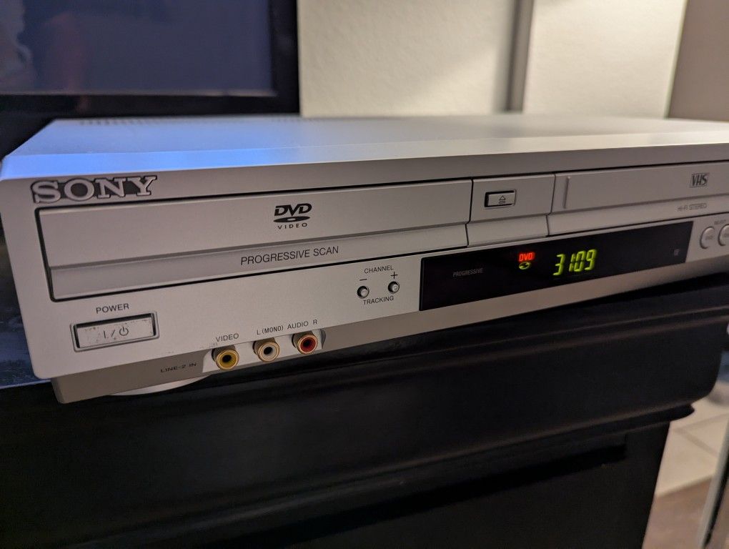 Sony VCR/ DVD Player