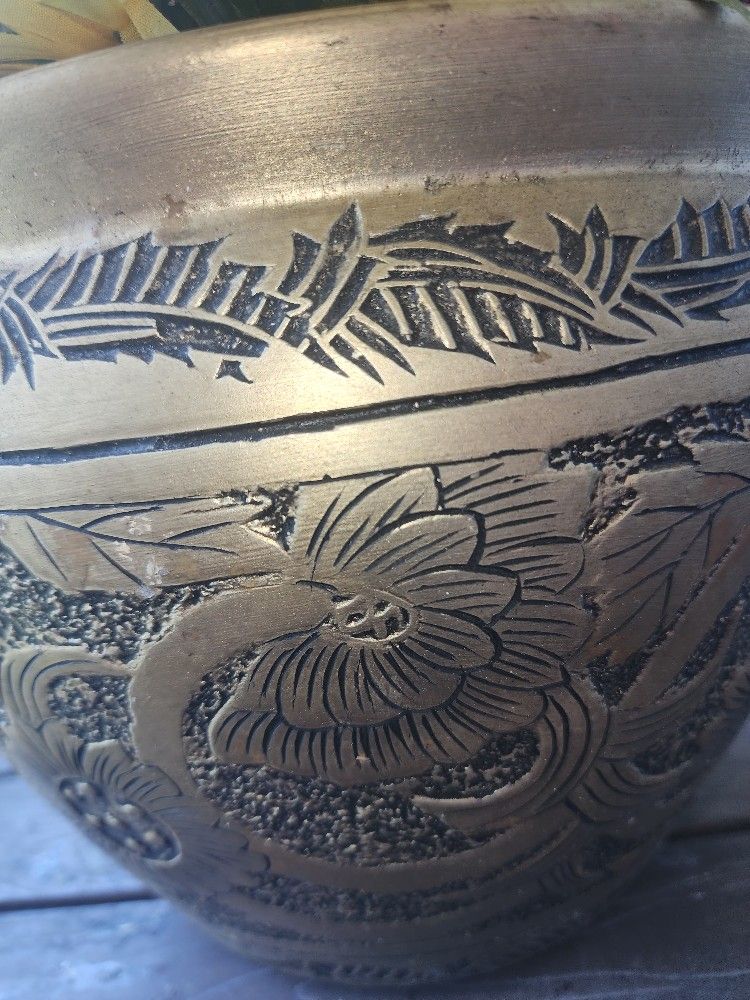 Garden Vase with Flowers