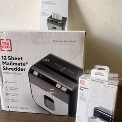 TRU RED 12-Sheet Mailmate Shredder