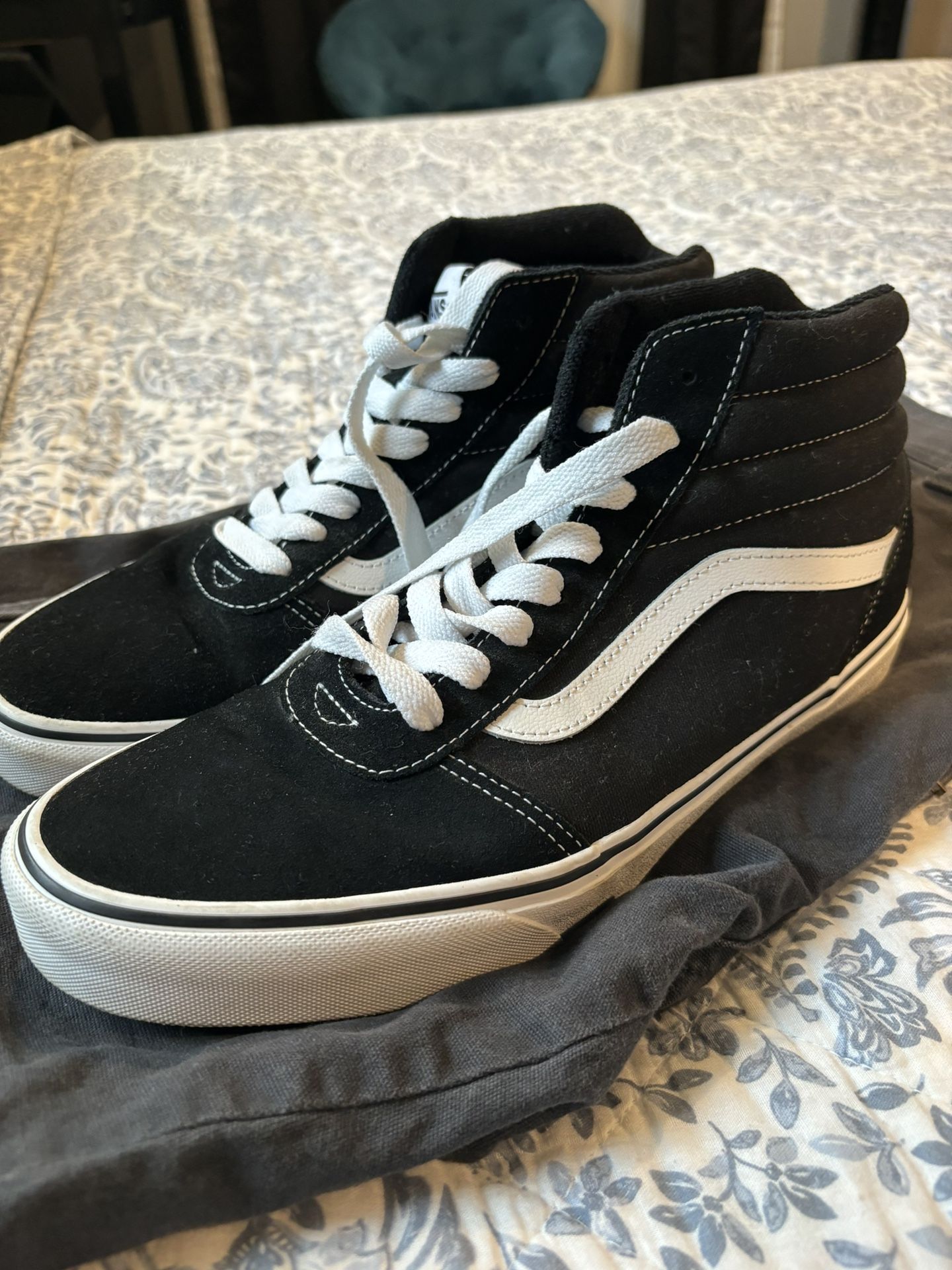 Sk8 Hi Vans Size 11