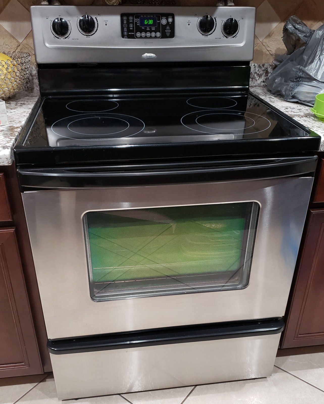 Electric stove, Dishwasher, Microwave Whirlpool brand