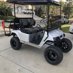 Ezgo gas lifted golf cart