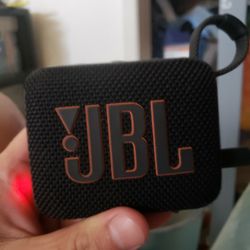 JBL GO 4