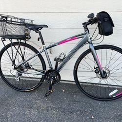Diamondback clarity 2 Disc Brakes Hybrid Bike 