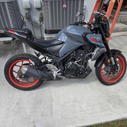 2021 Yamaha MT03 gray 321cc