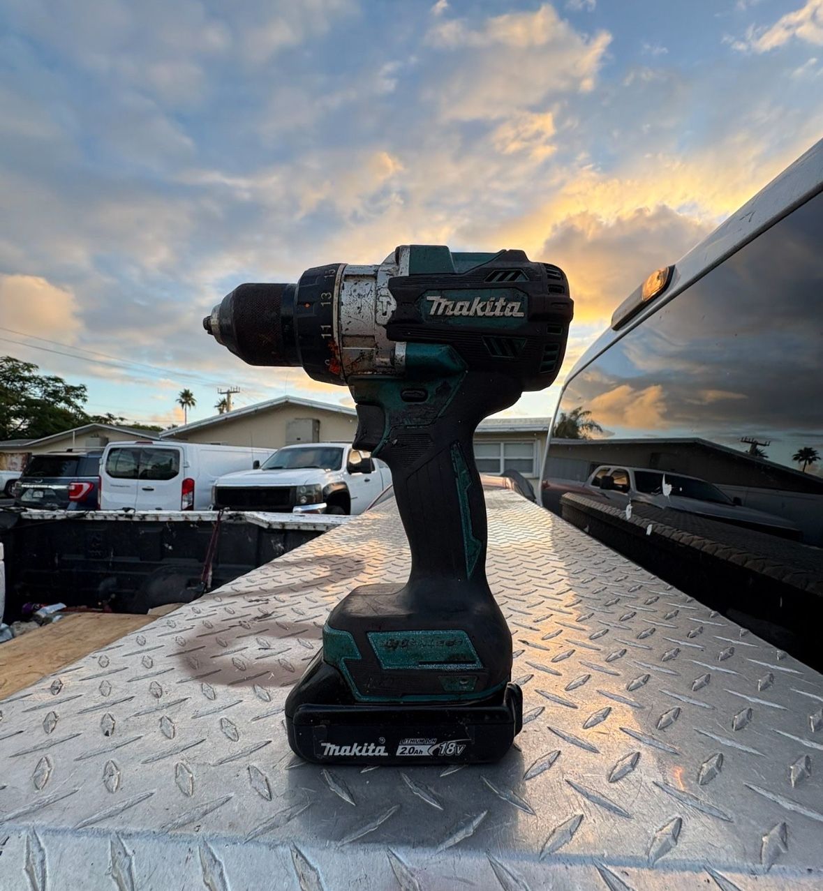 MAKITA CORDLESS DRIVER