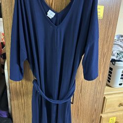 Navy blue dress with belt Size xxl 