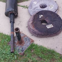 Free Title Standing punch bag.