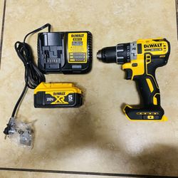 DEWALT 20-Volt MAX XR Cordless Brushless 1/2 in. Drill/Driver with (1) 20-Volt 5.0Ah Battery, Charger & Bag