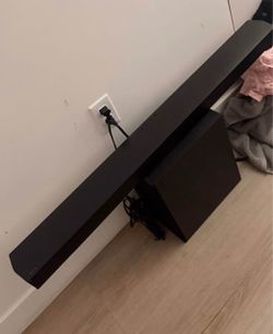 Samsung - HW-B650/ZA 3.1 Channel Soundbar with Wireless Subwoofer, Dolby 5.1 / DTS Virtual:x - Black