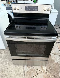 Samsung Stainless Steel Electric Range 1 month warranty
