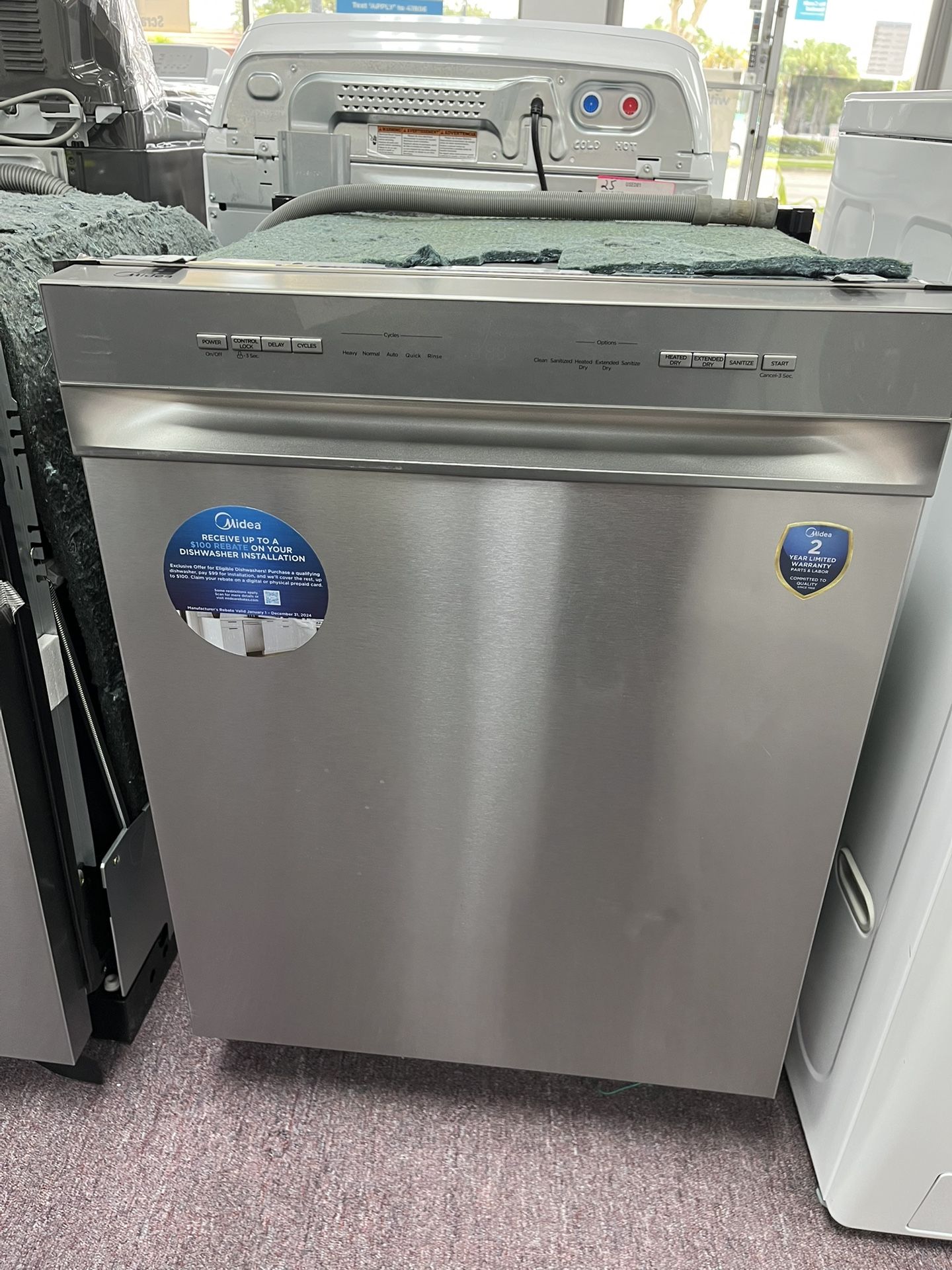 Dishwasher, 24’wide New Scratch And Dents, 2 Year Manufacture Warranty