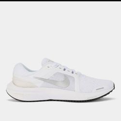 Nike women's Air Zoom Vomero running shoes size 7