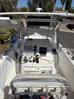 2001 Robalo 23 foot low hours engine