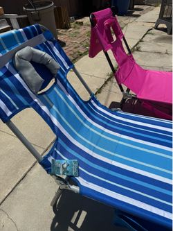 Beach lounge chairs