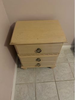 Night stand
